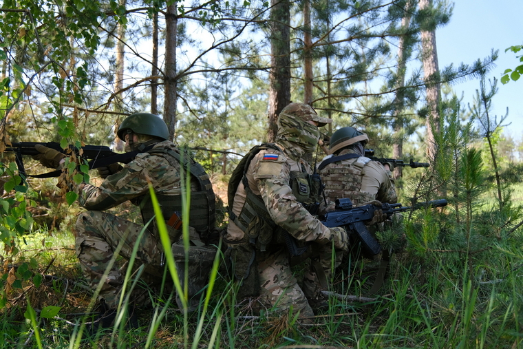 image-801647_razvedchiki_stock_zasada_razvedchik_spetsnaz_vs_rf_svo_stock_250x0_1200-800-0-0