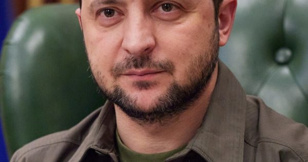 image-960px-volodymyr_zelenskyy_in_2022